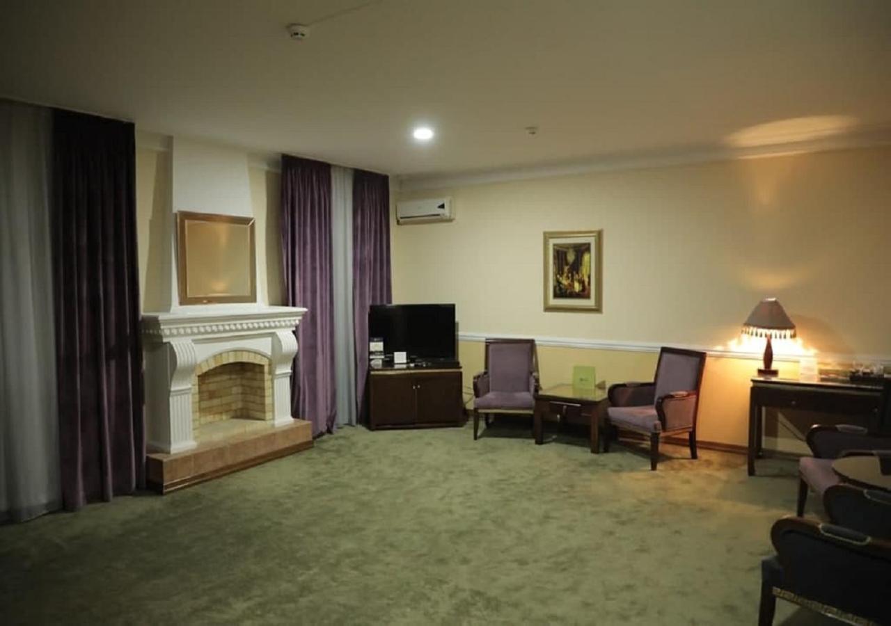 Hotel Bek 塔什干 外观 照片
