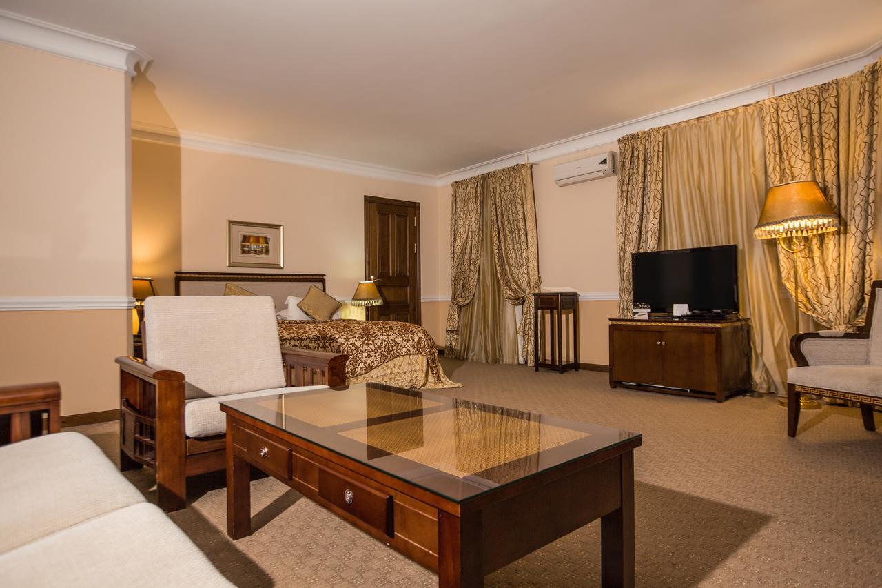 Hotel Bek 塔什干 外观 照片